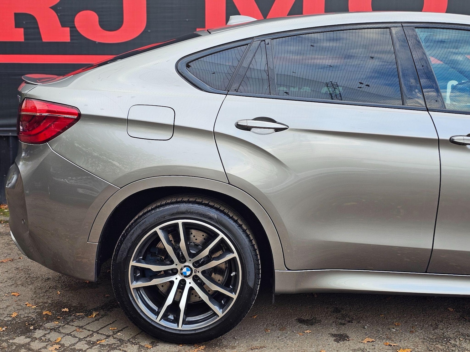 Used BMW x6 M 2017 for sale - 76499759: Photo 44