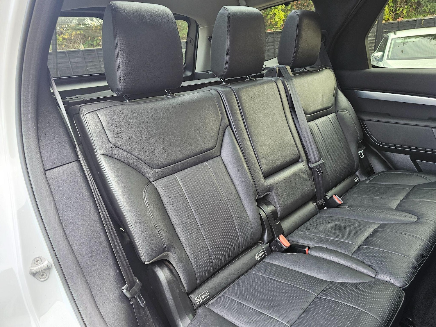 Used Land Rover Discovery 2020 for sale - 76137145: Photo 11