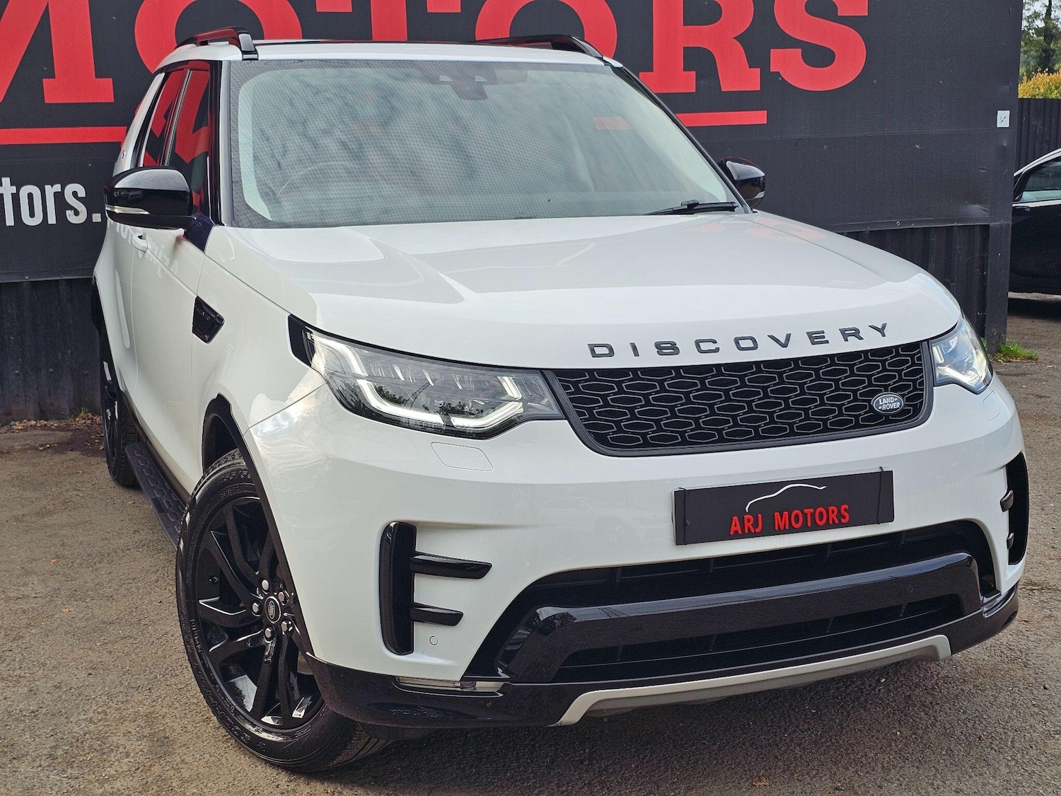Used Land Rover Discovery 2020 for sale - 76137145: Photo 29