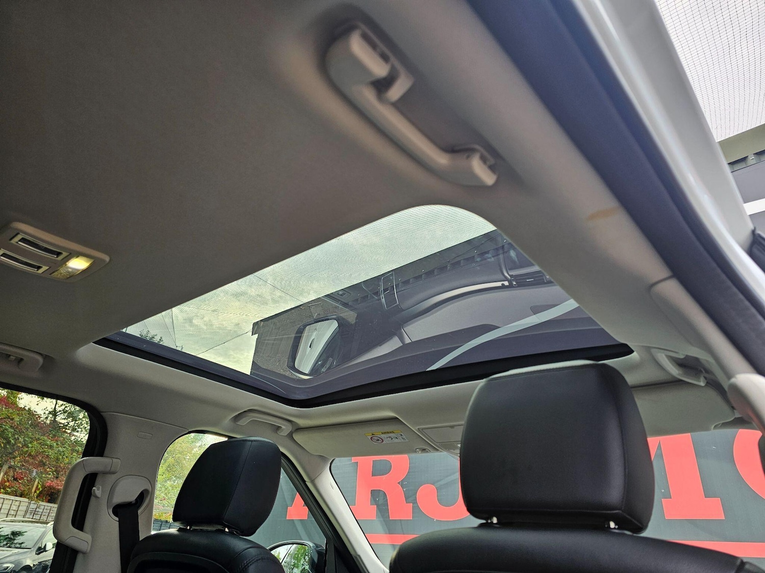 Used Land Rover Discovery 2020 for sale - 76137145: Photo 33