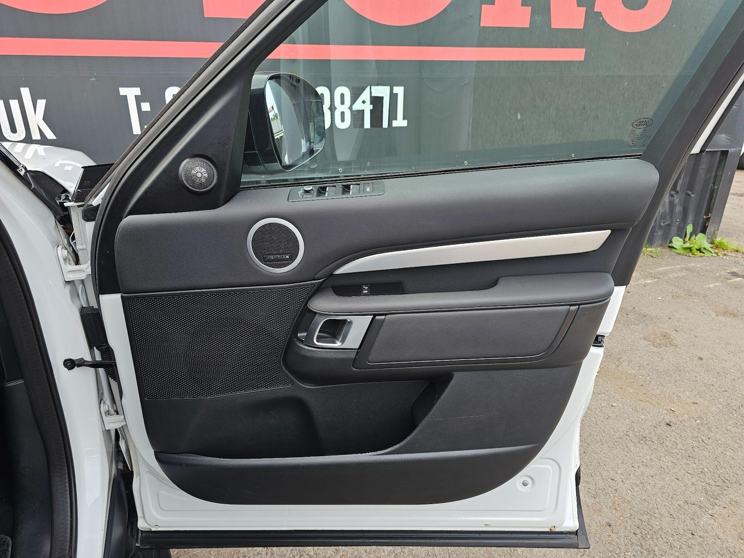 Used Land Rover Discovery 2020 for sale - 76137145: Photo 61