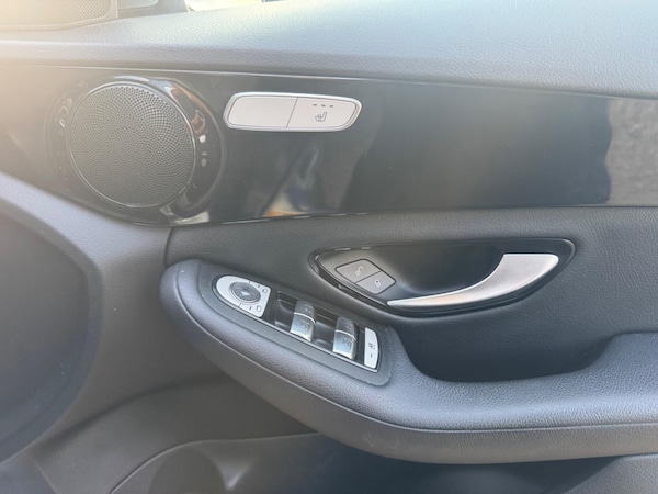 Used Mercedes-Benz C-Class 2017 for sale - 76226400: Photo 7