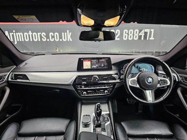 Used BMW 5 Series 2018 for sale - 76307804: Photo 2