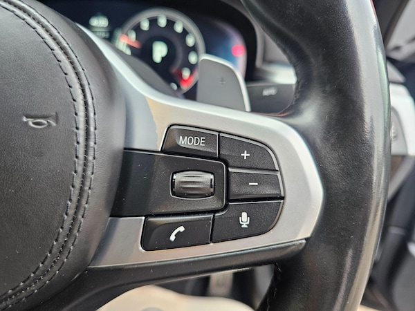Used BMW 5 Series 2018 for sale - 76307804: Photo 32