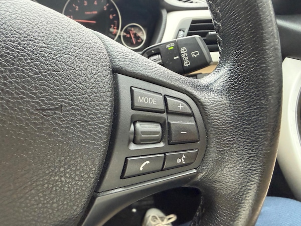 Used BMW 3 Series 2017 for sale - 76326651: Photo 13