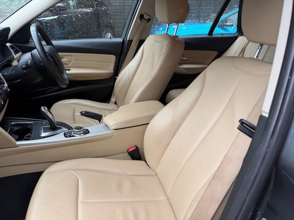 Used BMW 3 Series 2017 for sale - 76326651: Photo 9