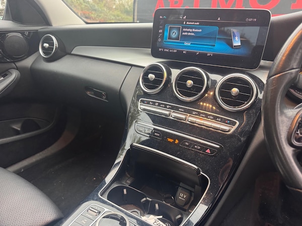 Used Mercedes-Benz C Class 2019 for sale - 76284124: Photo 9