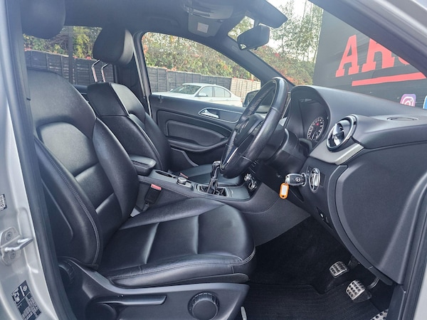 Used Mercedes-Benz B-Class 2014 for sale - 76199844: Photo 16