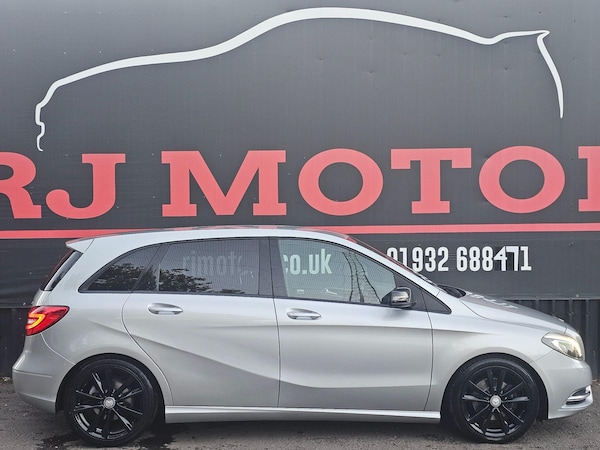 Used Mercedes-Benz B-Class 2014 for sale - 76199844: Photo 5