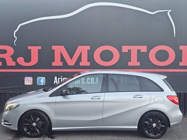 Used Mercedes-Benz B-Class 2014 for sale - 76199844: Photo 6
