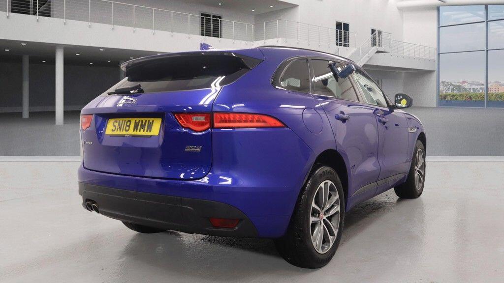 Used Jaguar F-Pace 2018 for sale - 76742289: Photo 7