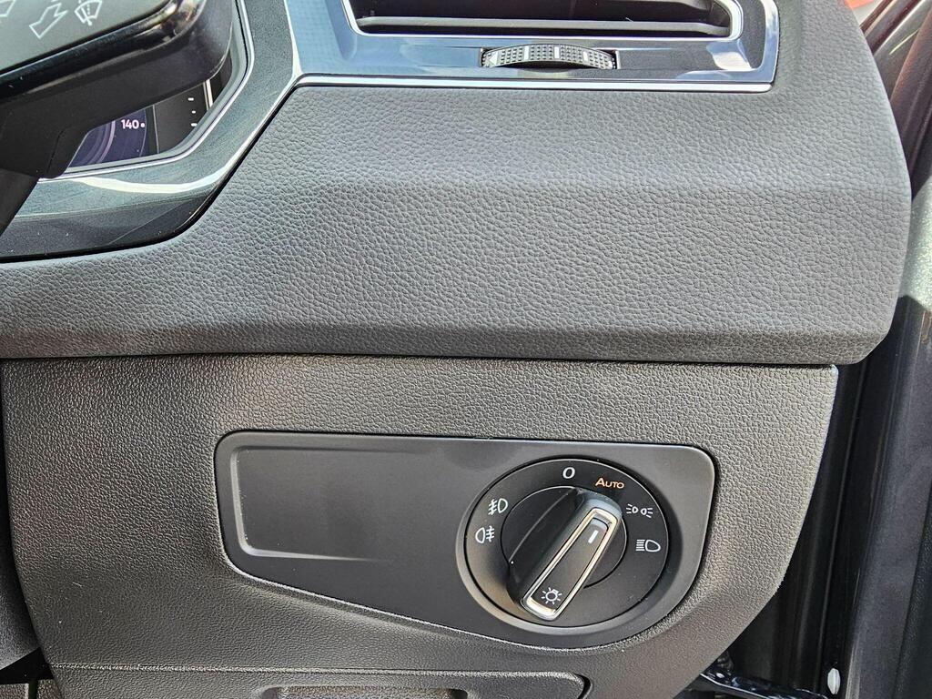 Used Volkswagen Tiguan 2020 for sale - 76499632: Photo 37