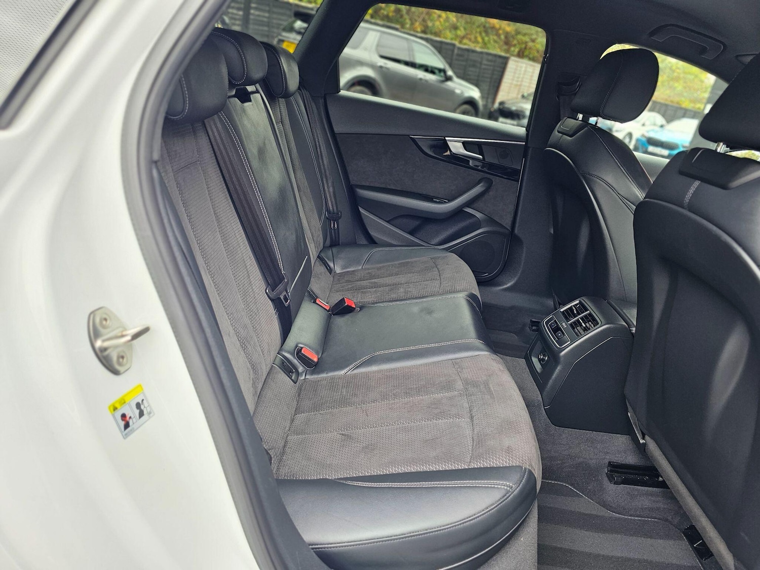 Used Audi A4 2019 for sale - 76457356: Photo 23