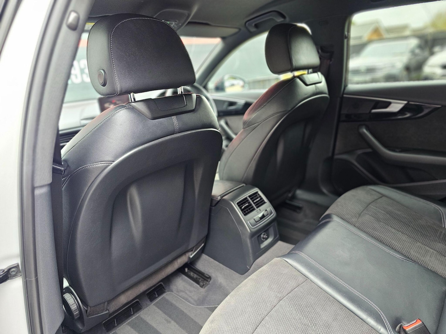 Used Audi A4 2019 for sale - 76457356: Photo 30