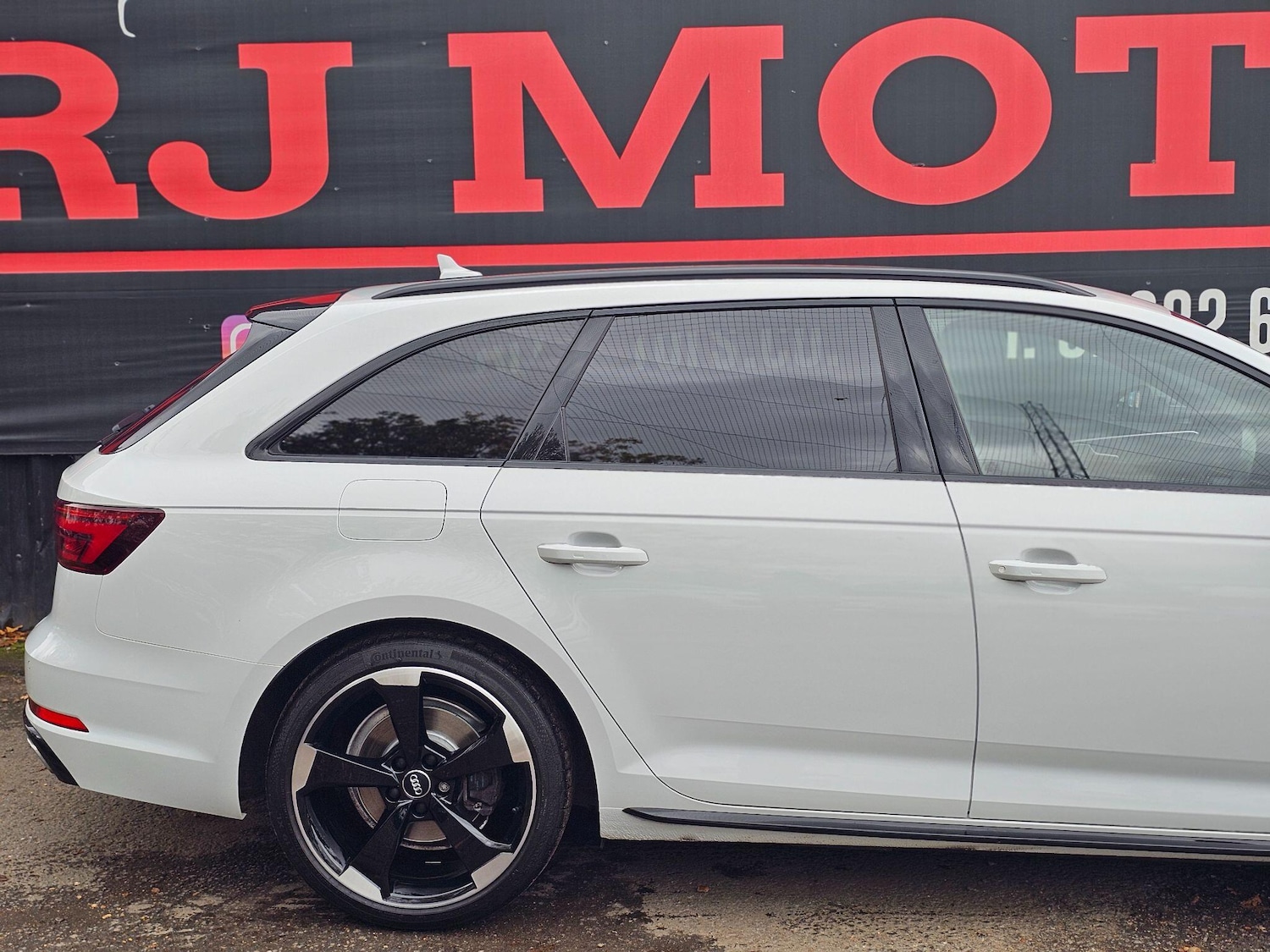 Used Audi A4 2019 for sale - 76457356: Photo 31