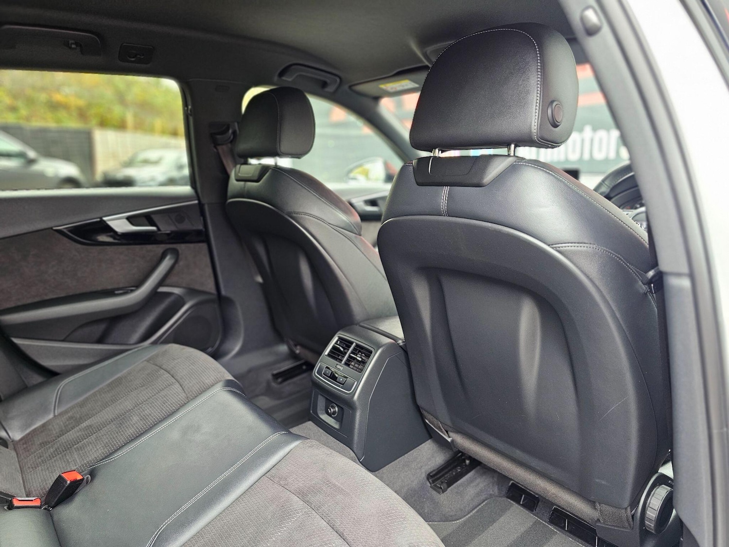 Used Audi A4 2019 for sale - 76457356: Photo 52