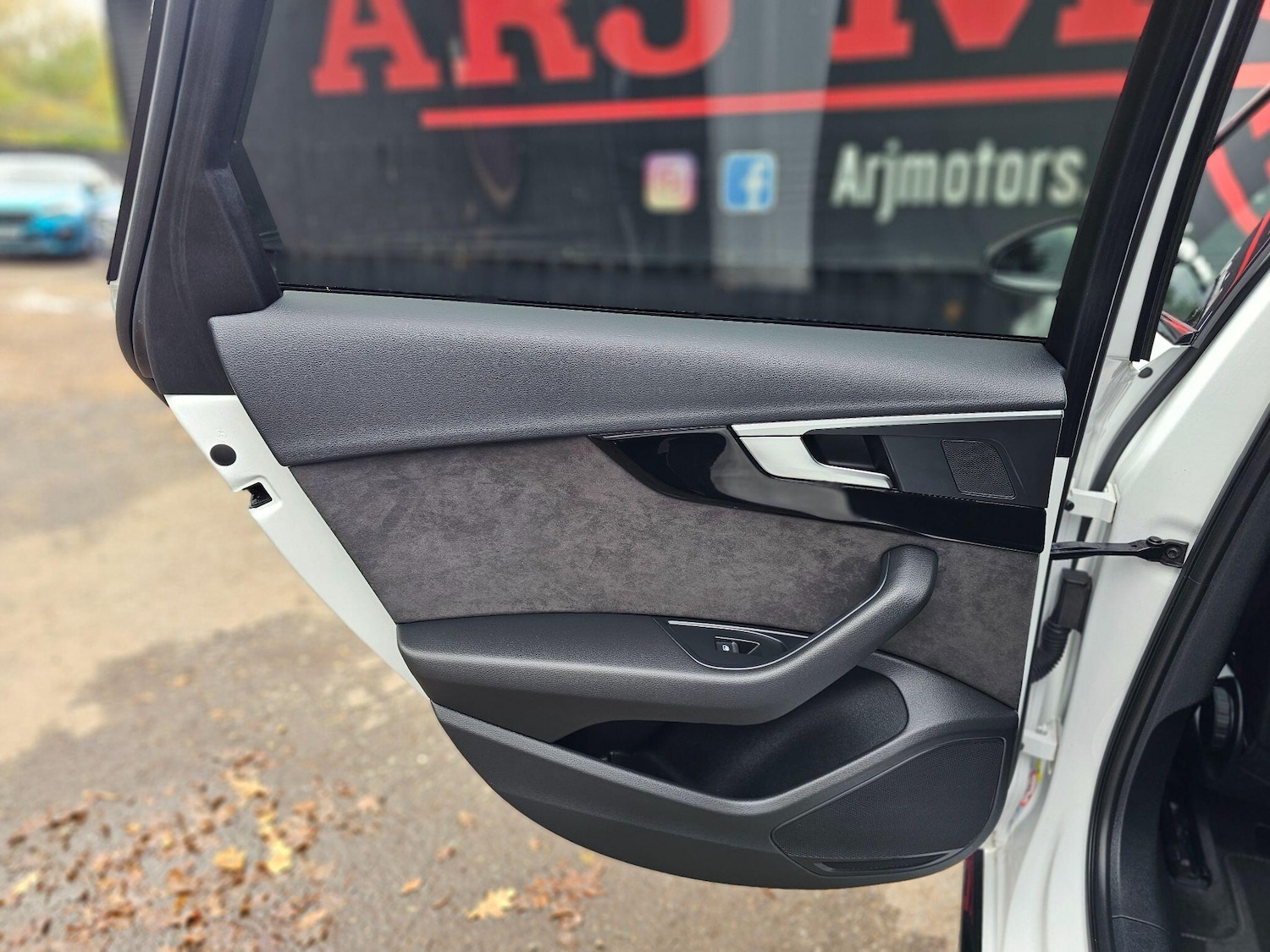 Used Audi A4 2019 for sale - 76457356: Photo 59