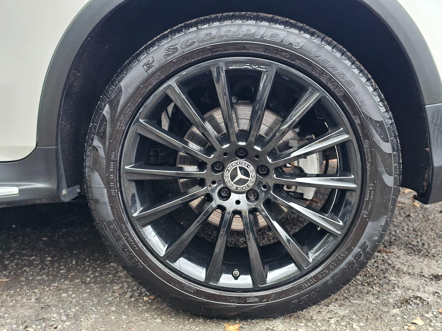 Used Mercedes-Benz GLC 2019 for sale - 76360747: Photo 10