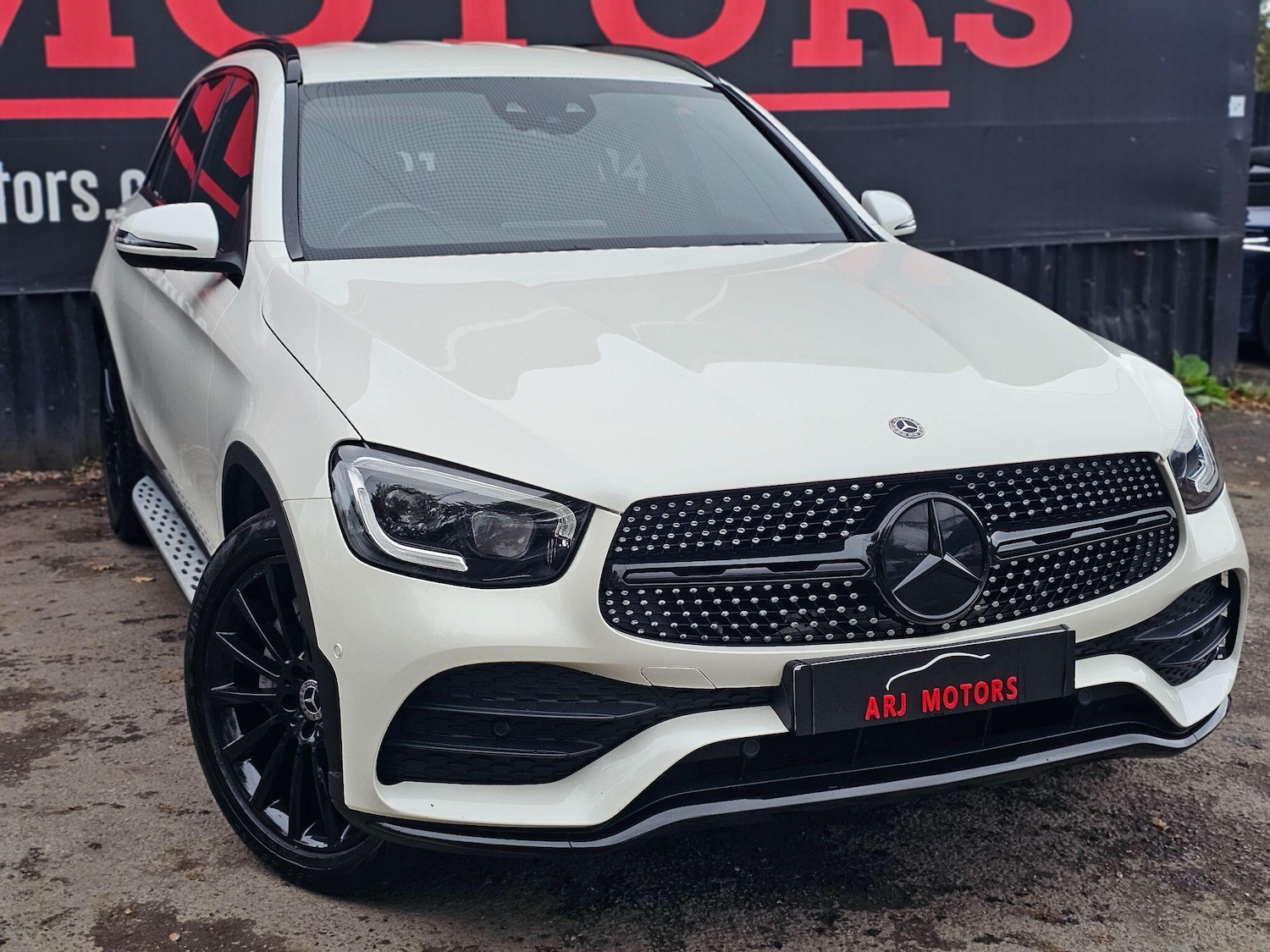 Used Mercedes-Benz GLC 2019 for sale - 76360747: Photo 31