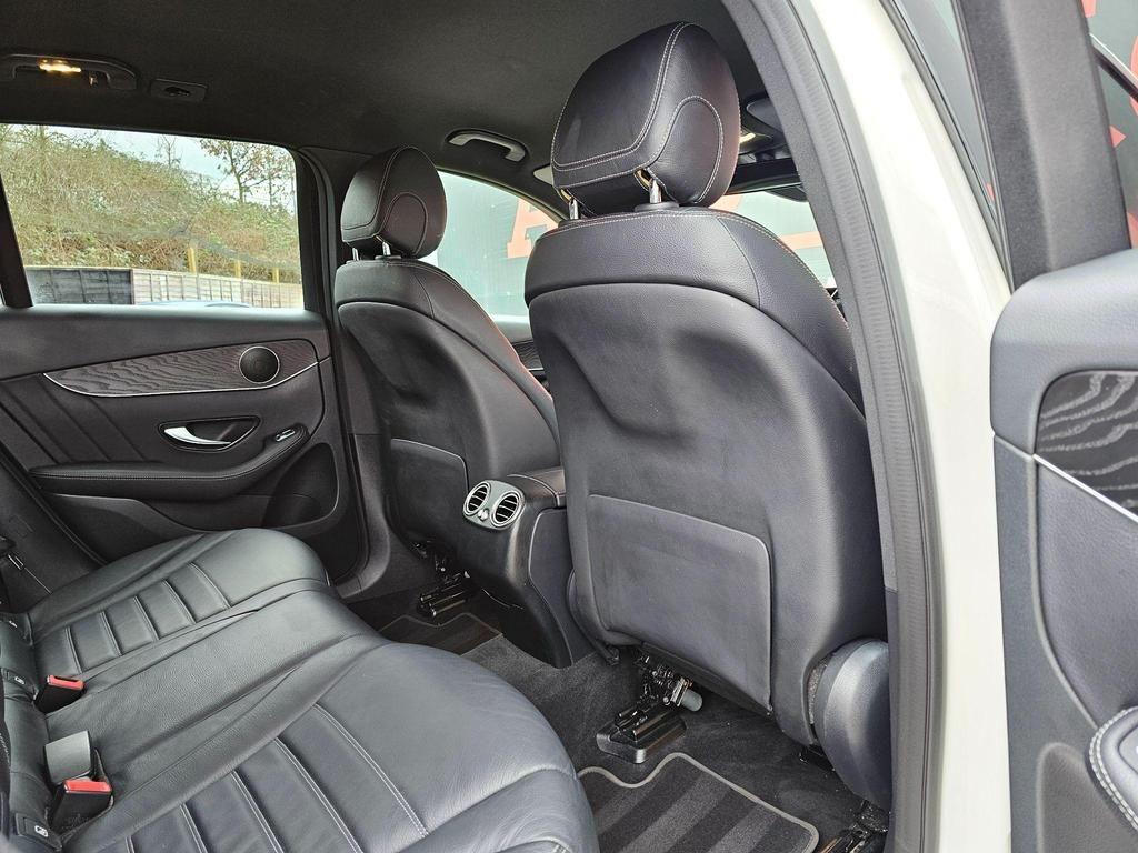 Used Mercedes-Benz GLC 2019 for sale - 76360747: Photo 33