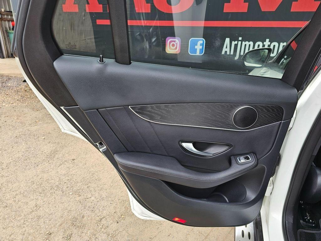 Used Mercedes-Benz GLC 2019 for sale - 76360747: Photo 54