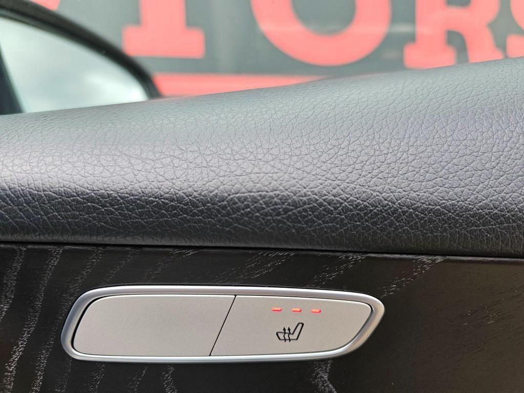 Used Mercedes-Benz GLC 2019 for sale - 76360747: Photo 6