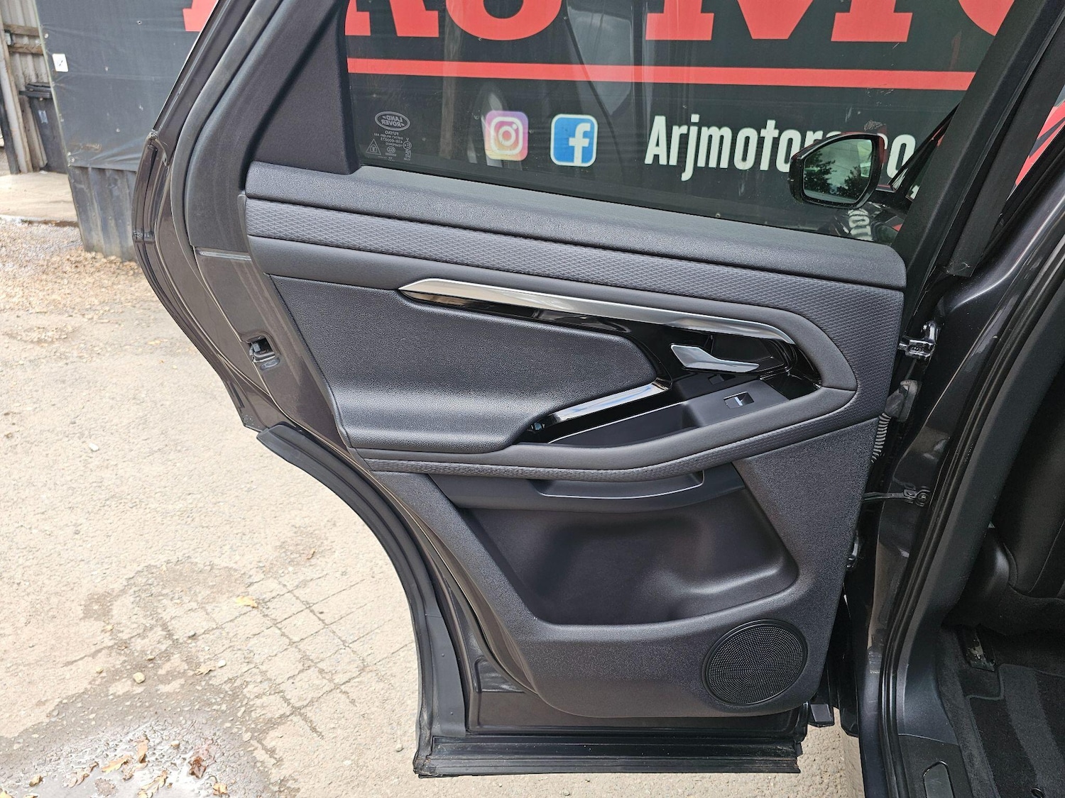 Vehicle 31