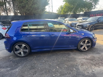 Used Volkswagen Golf 2016 for sale - 75492982: Photo