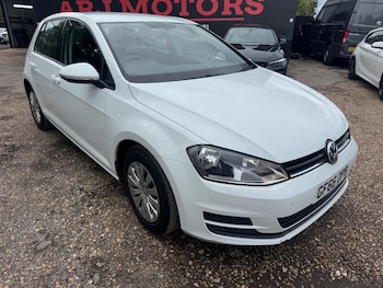 Used Volkswagen Golf 2016 for sale - 75741796: Photo
