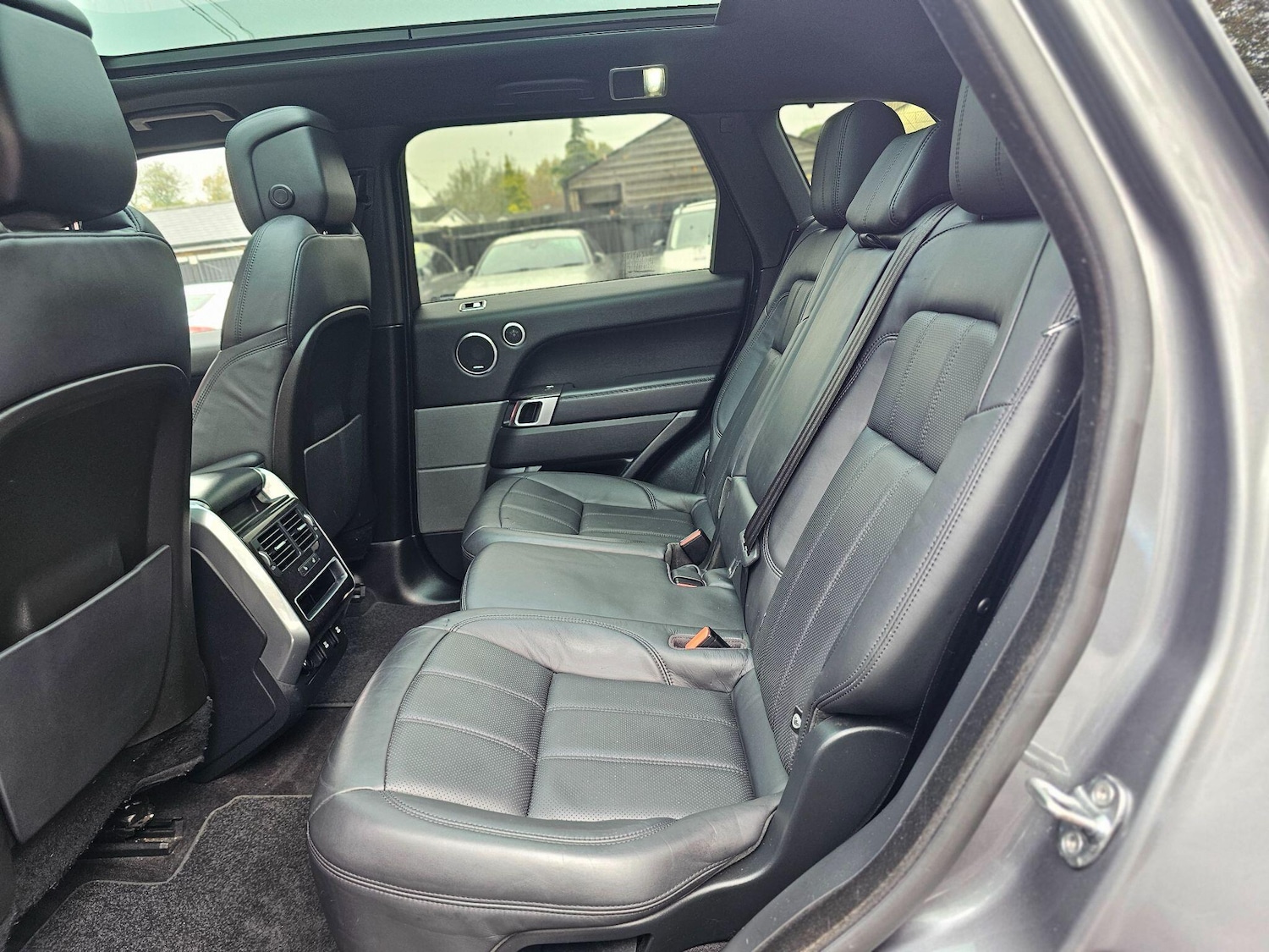 Used Land Rover Range Rover Sport 2019 for sale - 76592729: Photo 36