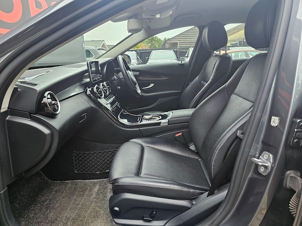Used Mercedes-Benz C Class 2017 for sale - 76270983: Photo 40