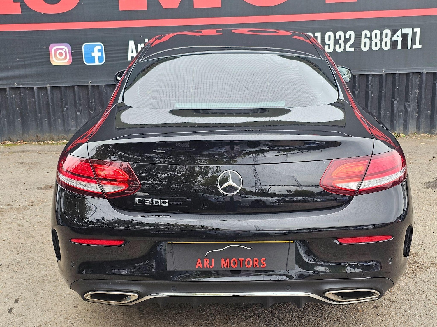 Used Mercedes-Benz C Class 2019 for sale - 76282686: Photo 14