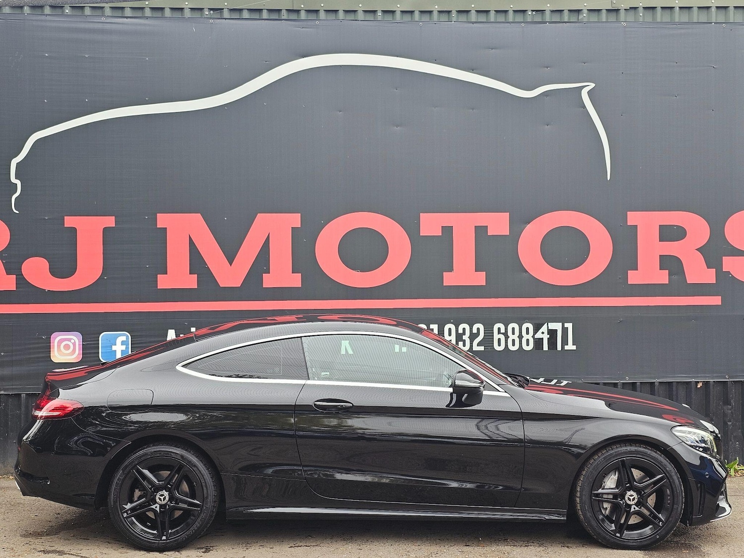 Used Mercedes-Benz C Class 2019 for sale - 76282686: Photo 20