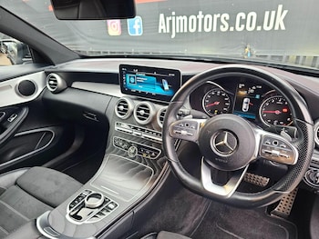 Used Mercedes-Benz C Class 2019 for sale - 76282686: Photo 2
