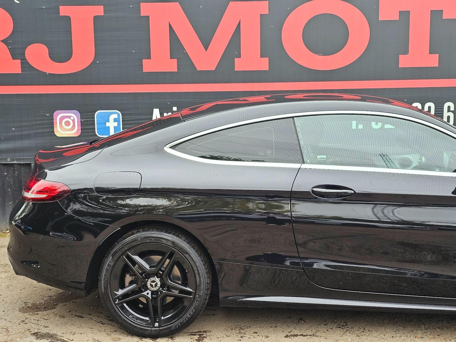 Used Mercedes-Benz C Class 2019 for sale - 76282686: Photo 43