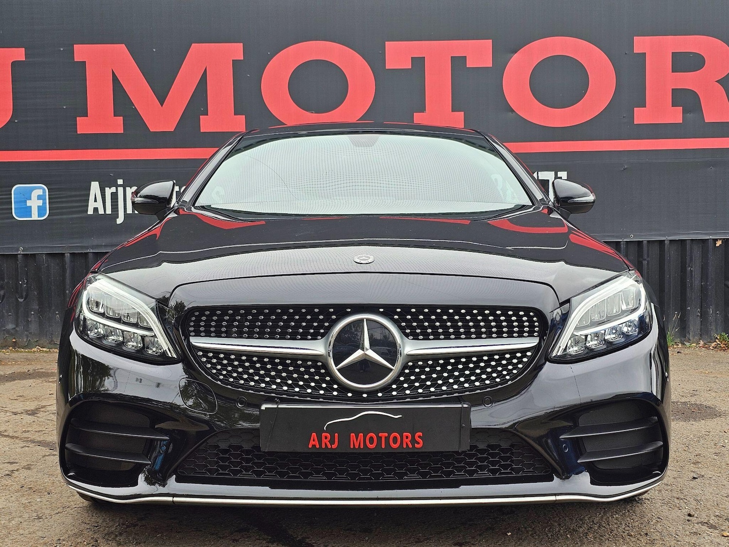 Used Mercedes-Benz C Class 2019 for sale - 76282686: Photo 5