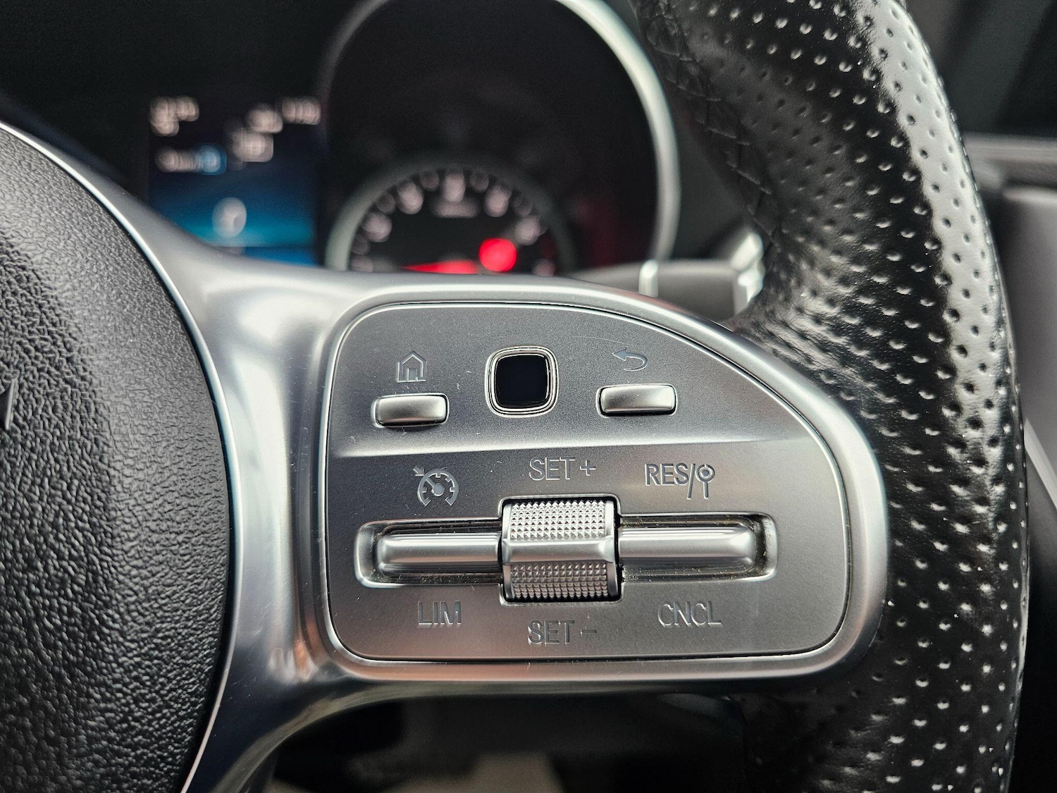 Used Mercedes-Benz C Class 2019 for sale - 76282686: Photo 50