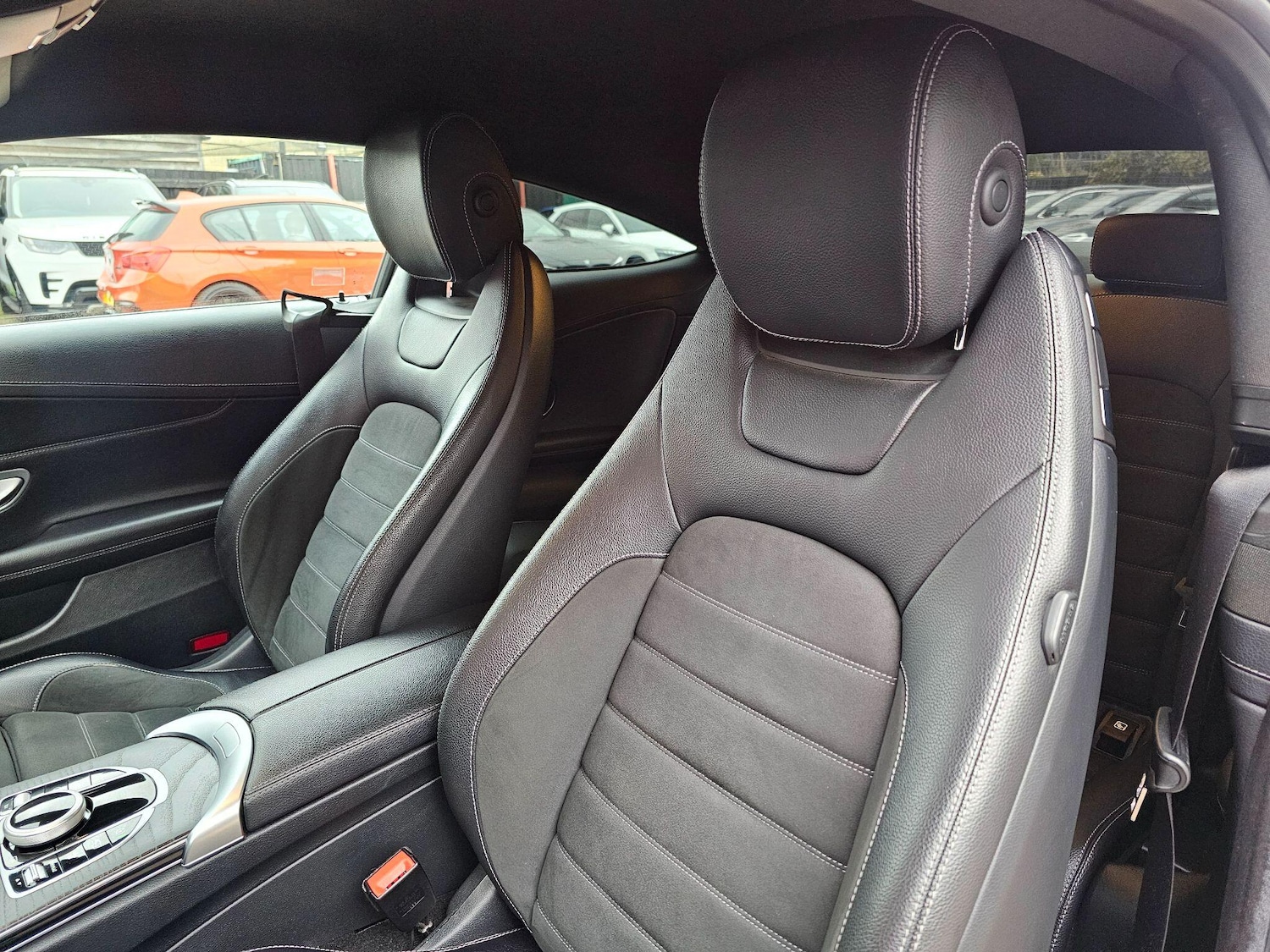 Used Mercedes-Benz C Class 2019 for sale - 76282686: Photo 9