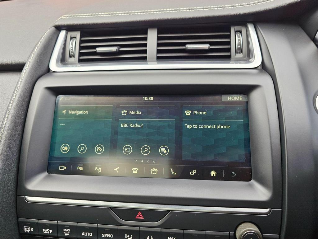 Used Jaguar E-Pace 2018 for sale - 76485624: Photo 11