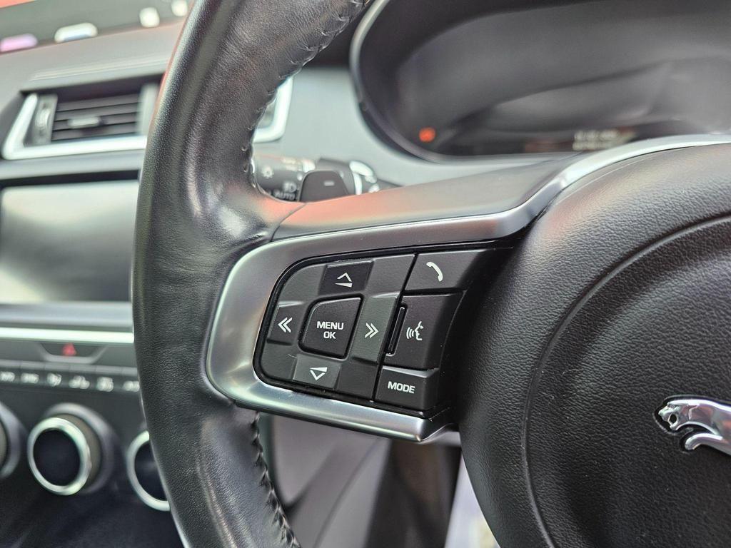 Used Jaguar E-Pace 2018 for sale - 76485624: Photo 13