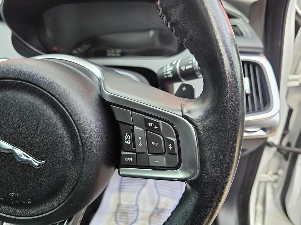 Used Jaguar E-Pace 2018 for sale - 76485624: Photo 18