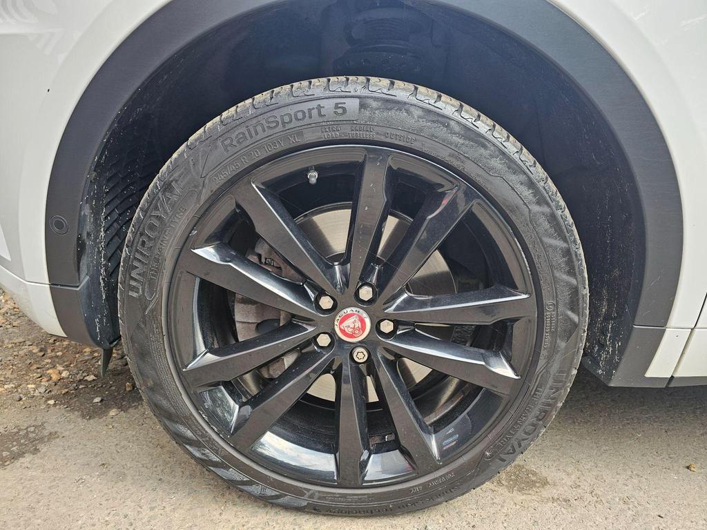 Used Jaguar E-Pace 2018 for sale - 76485624: Photo 22