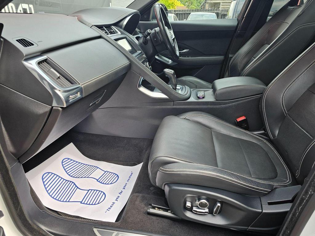 Used Jaguar E-Pace 2018 for sale - 76485624: Photo 26