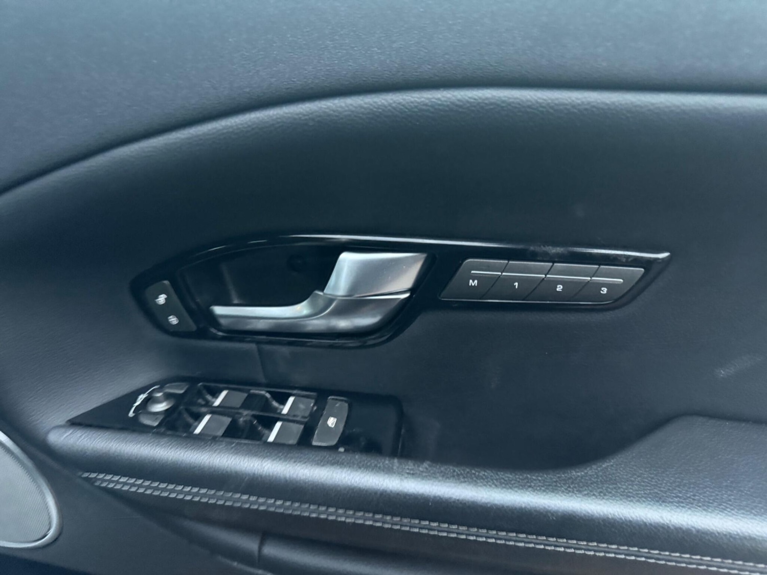 Used Land Rover Range Rover Evoque 2017 for sale - 76849902: Photo 13