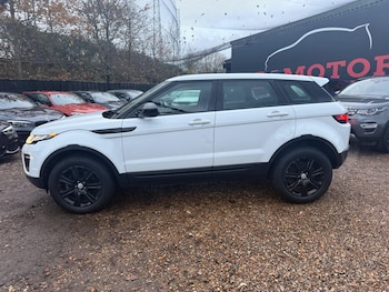 Used Land Rover Range Rover Evoque 2017 for sale - 76849902: Photo