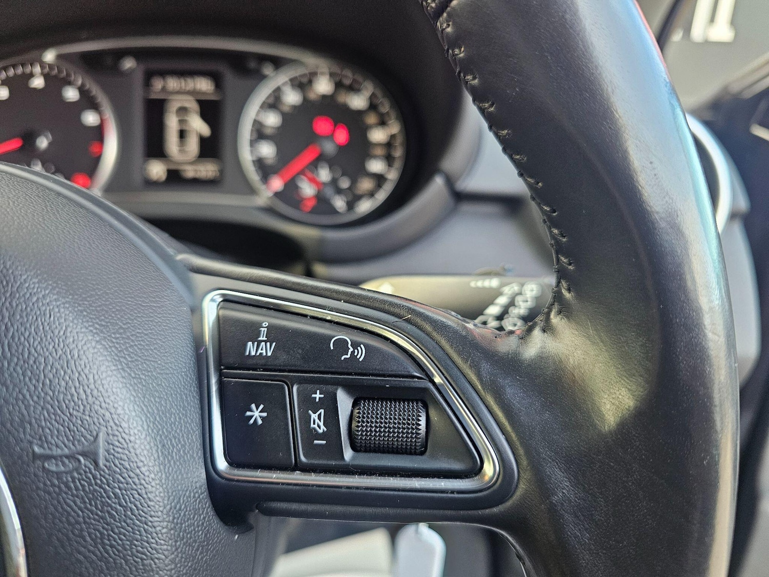 Used Audi A1 2011 for sale - 76644747: Photo 25