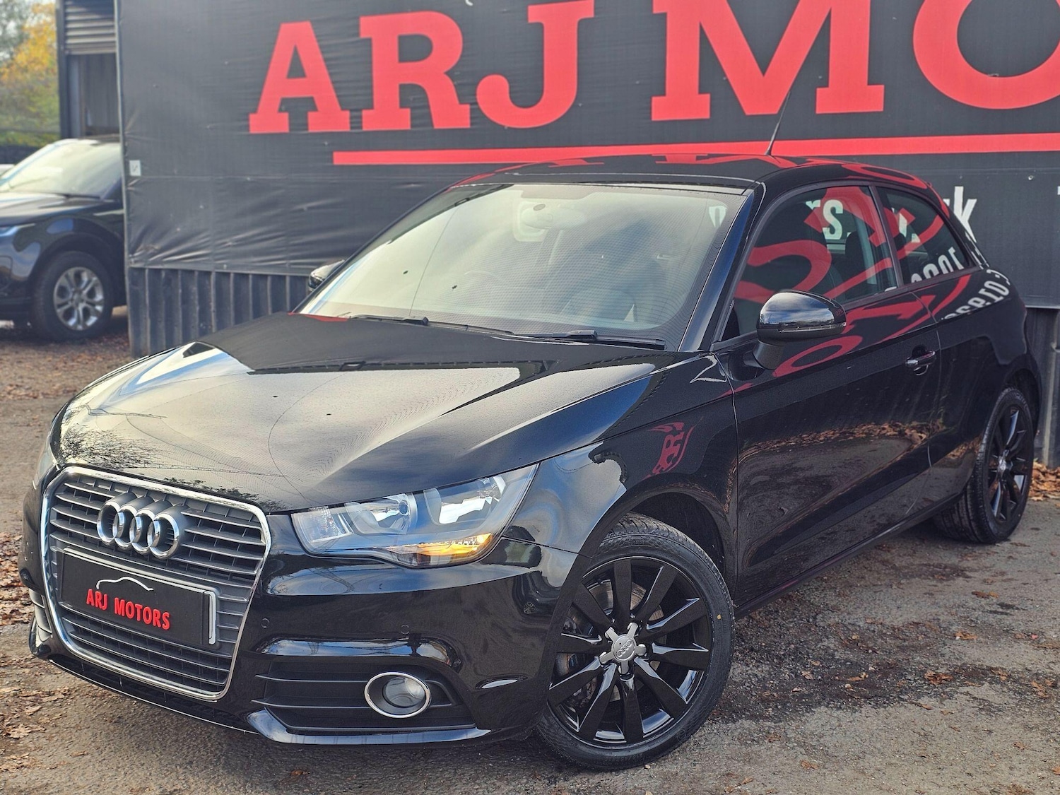 Used Audi A1 2011 for sale - 76644747: Photo 30