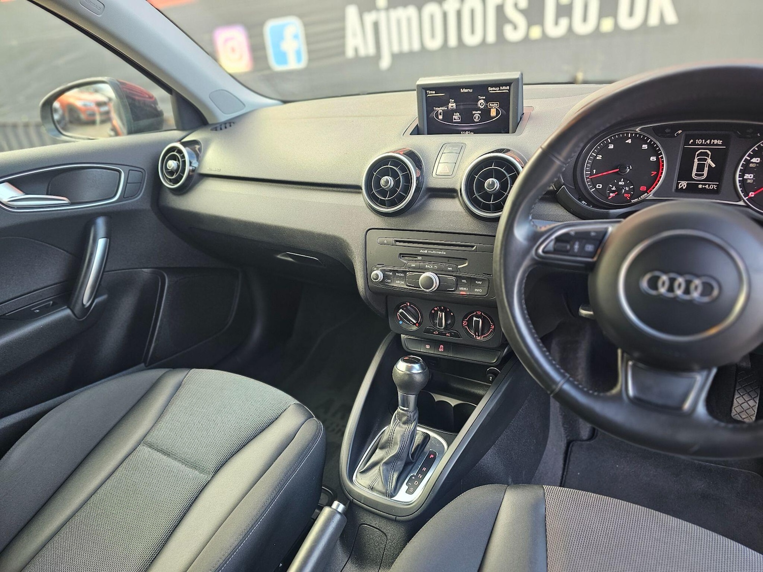 Used Audi A1 2011 for sale - 76644747: Photo 33