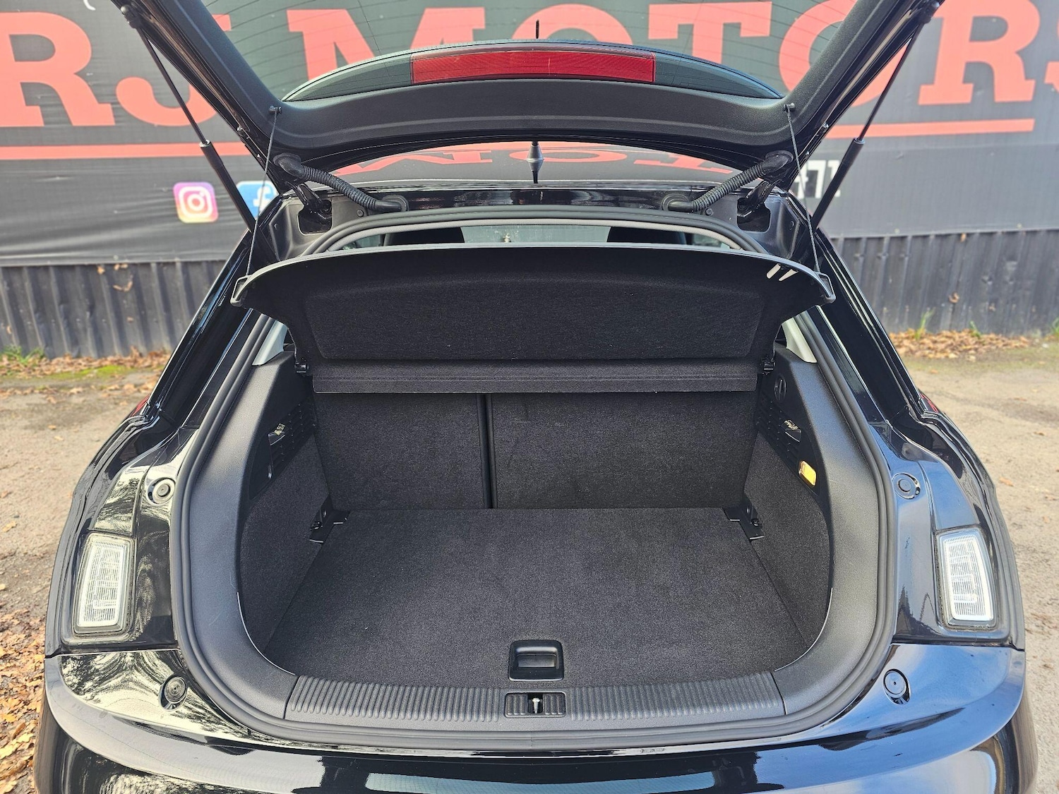 Used Audi A1 2011 for sale - 76644747: Photo 45