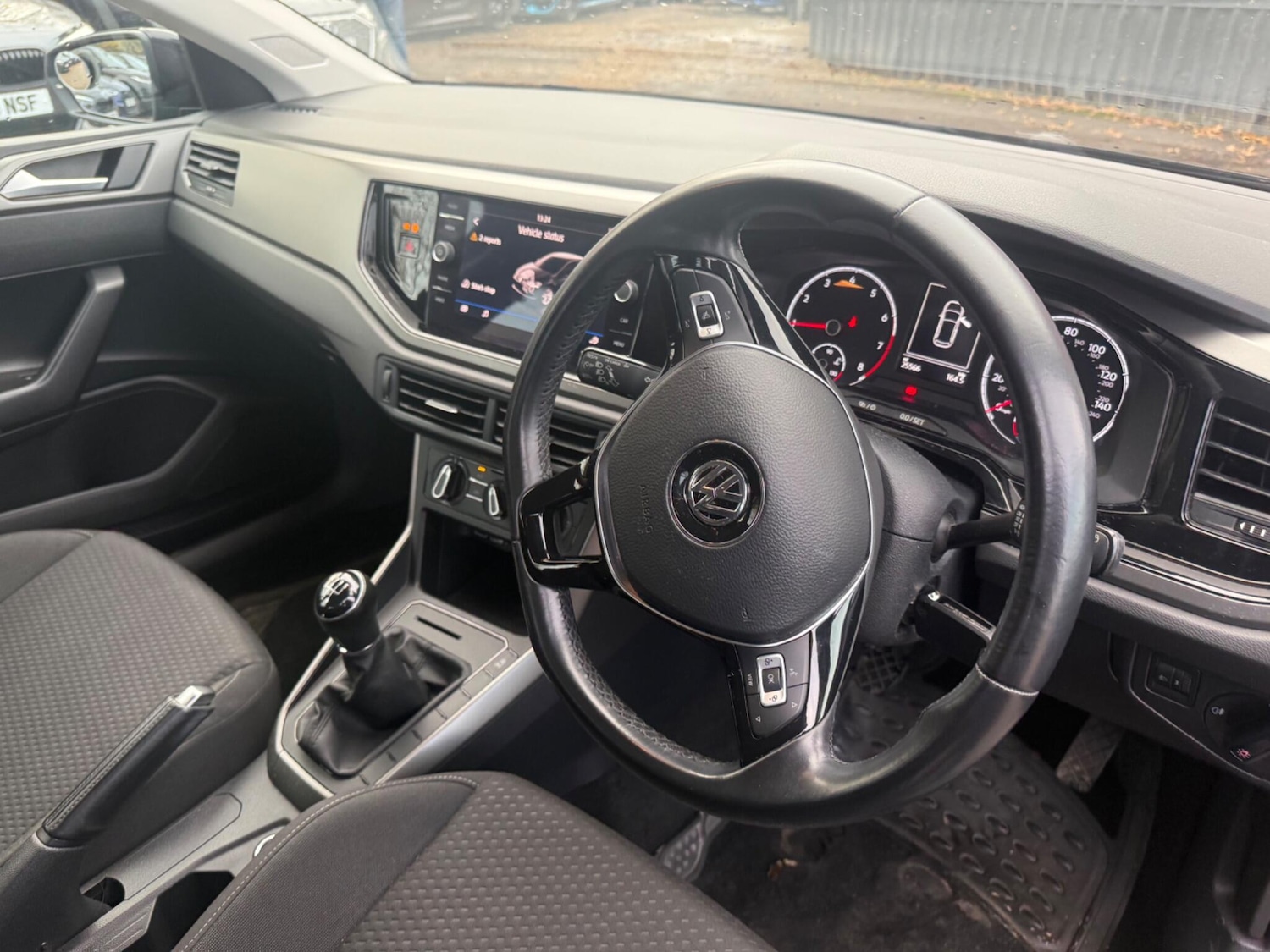 Used Volkswagen Polo 2019 for sale - 76850263: Photo 6